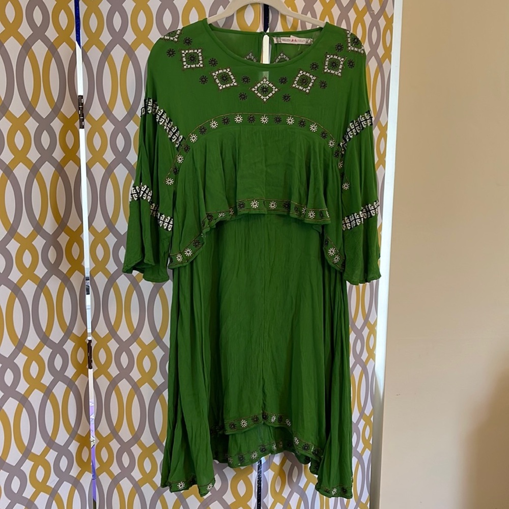 Chelsea & Violet dress flutter sleeve dress